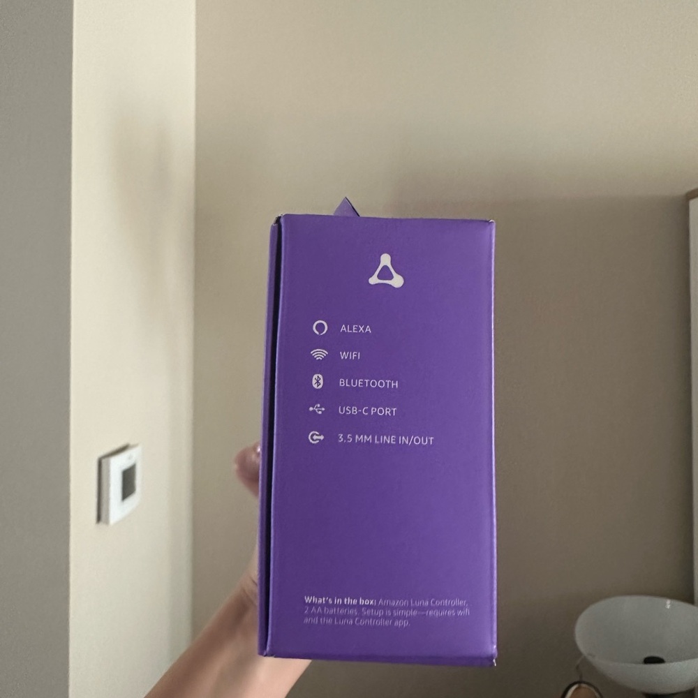 Amazon Luna Controller Box in Purple - Picture 2 of 4